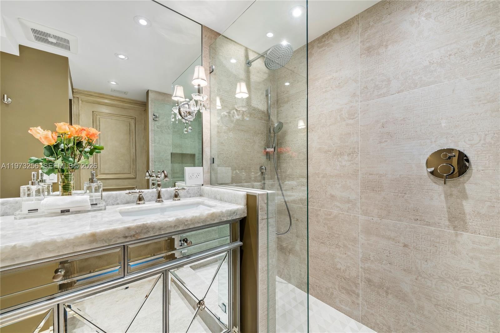 Custom Glamour Suite